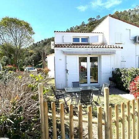 Holiday home Maison Duplex Piscine Plage Clim Parking *
